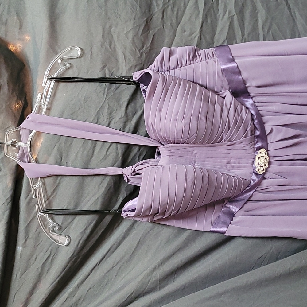 Dress - Picture 2 of 7